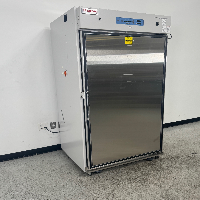 Thermo Reach-In CO2 Incubator image 1